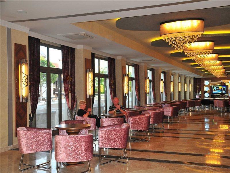 金岩石海滩酒店 马尔马里斯 外观 照片